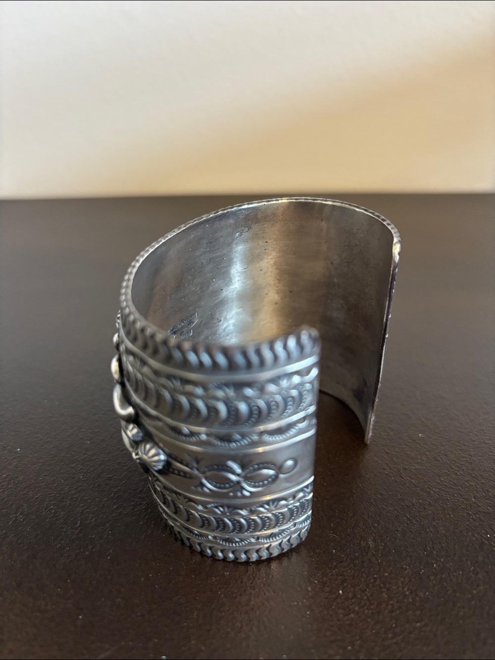 Darryl Becenti Navajo Sterling Silver Cuff - Picture 4 of 6